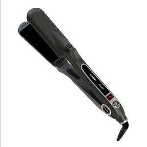 Croc 1.5in Titanium Hair Straightener